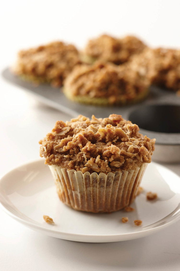 Apple crisp muffins