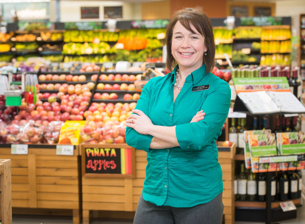 Anne Hytrek, MSEd, RD, LD, CDE, works at the Ankeny Prairie Trail Hy-Vee. Photo credit: Joseph L. Murphy/Iowa Soybean Association