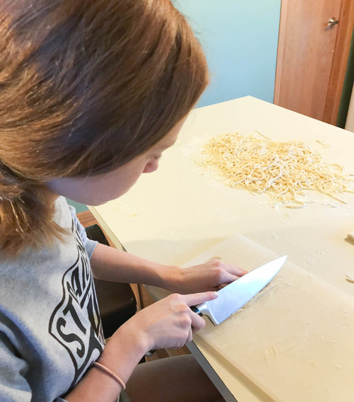 Cutting noodles